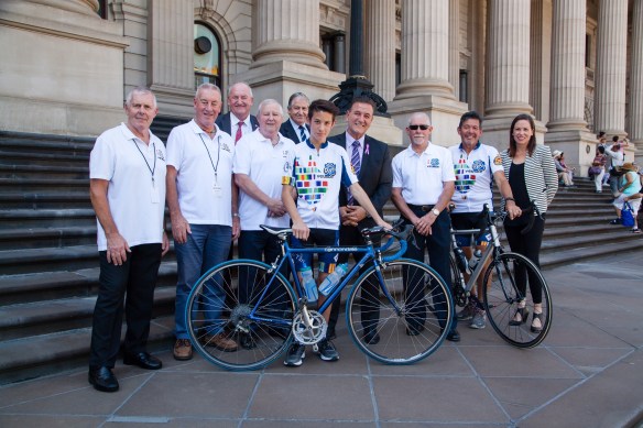 VetRide-Steps of Parliament Melb 0316 (2).jpg